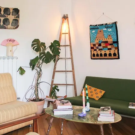 Spacious - Near Sacre-coeur